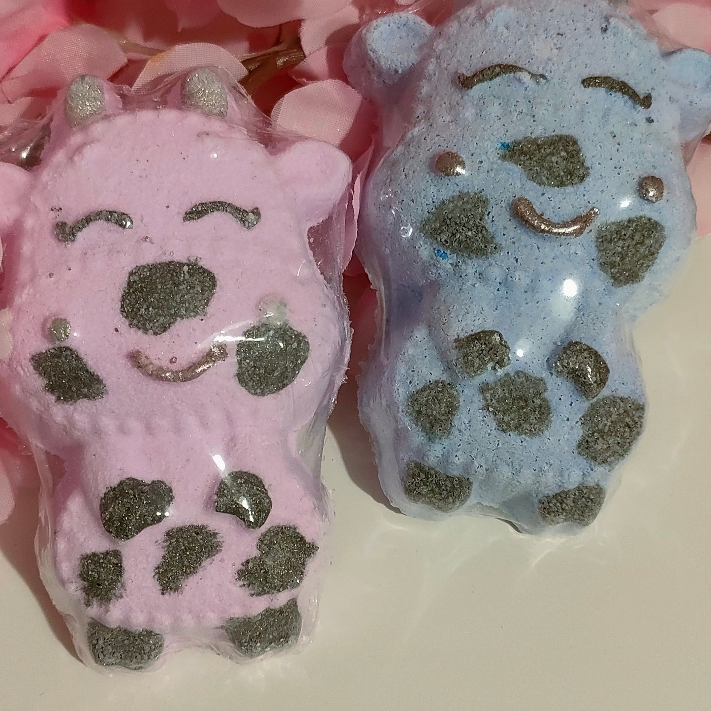 Daisy The Cow Bath Bomb