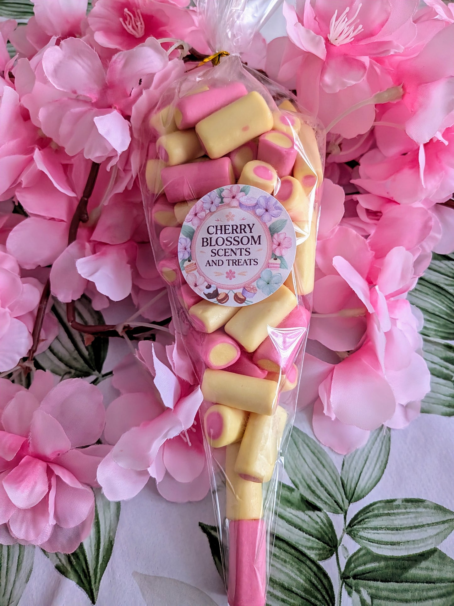 HARIBO Rhubarb & Custard Chewy Sweet Cones