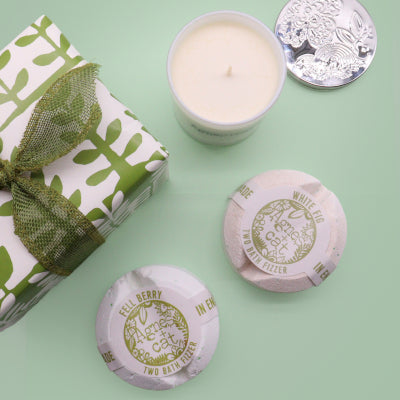Gift Box - Moonstone (Candle) + White Fig & Fell Berry (Fizz)